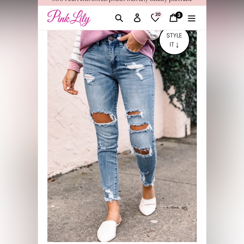 Pink Lily Tinsley distressed jeans